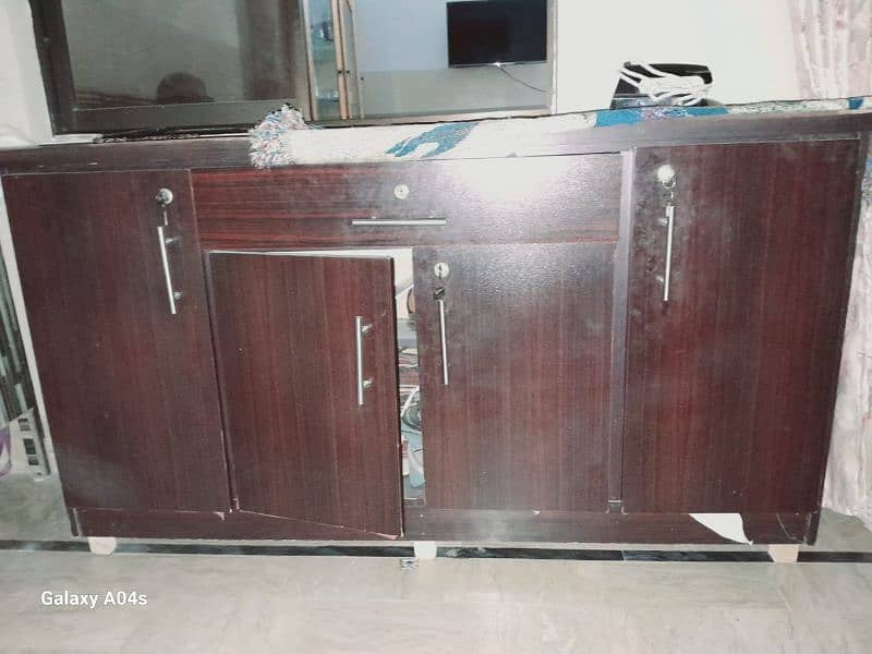 Dining table and sideboard 2