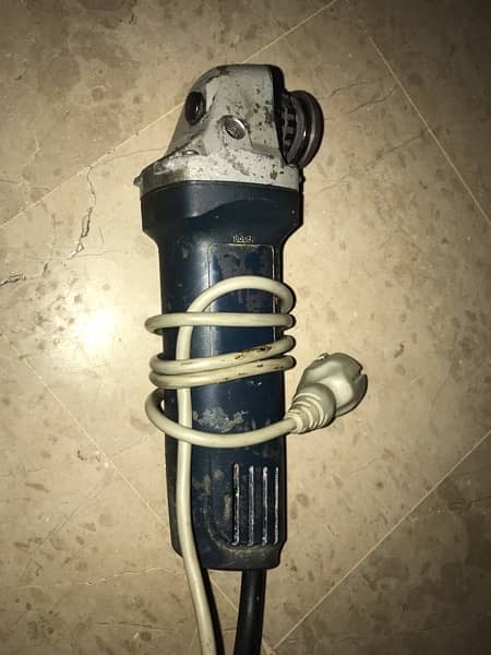 BOSCH Grinder Machine 0