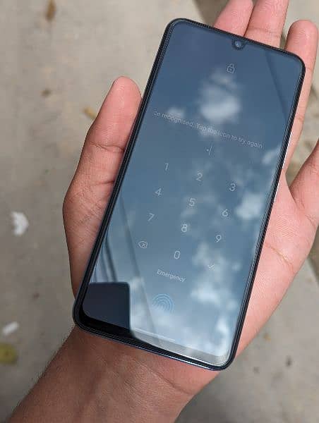 Vivo V21 1