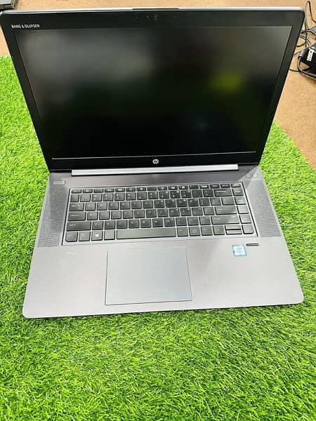 HP STUDIO (G3) ZBOOK (Core i7 6th Gen HQ) NVEDIA (M1000 4gb) Graphics 6