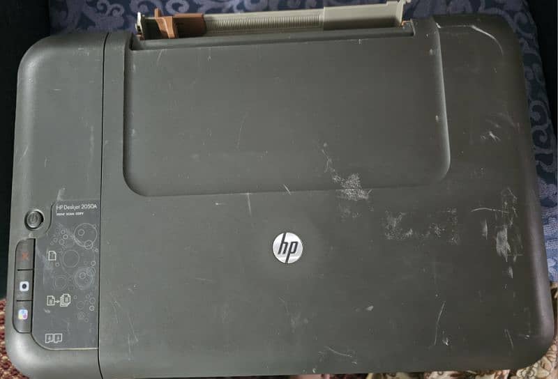 hp printer deskjet 2050A 1