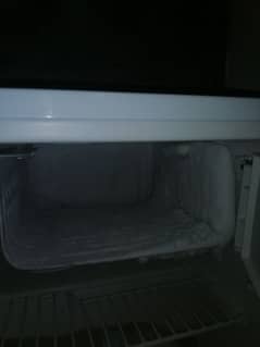 Haier min fridge just new