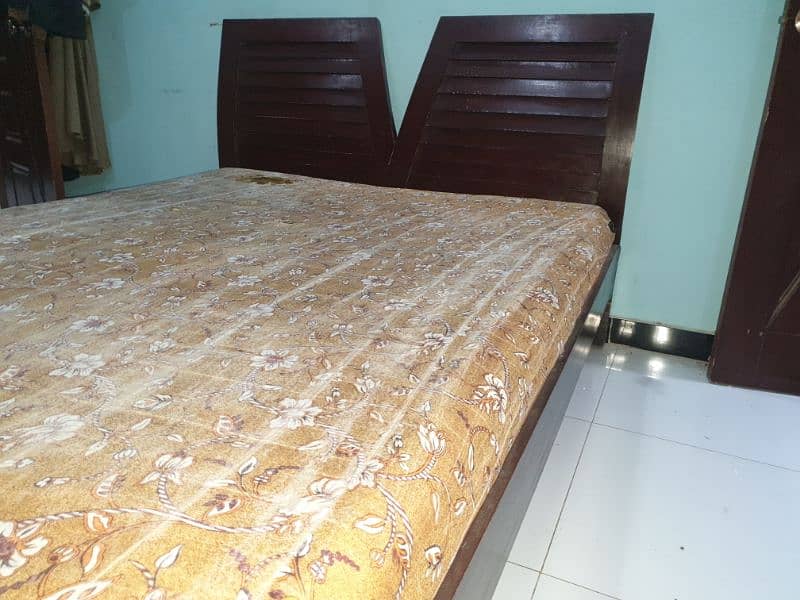 Bed for sell 0