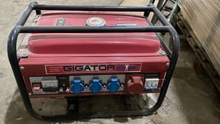 BRAND NEW: Generator 2.5kw/6.5hp