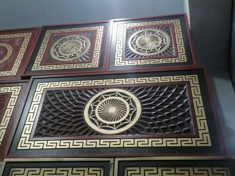 Beautiful center table on sale ( contact number 03005161514) 8