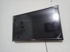 Samsung 32" led slightly use