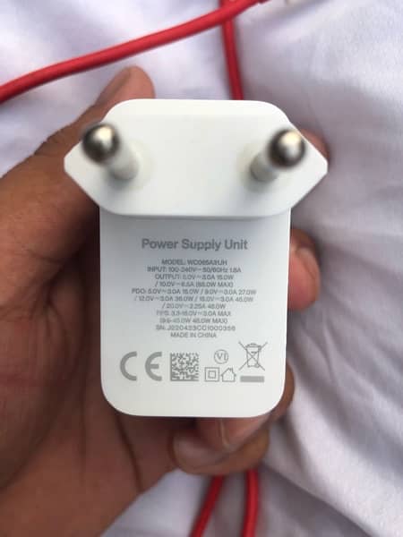 Oneplus box pulled global charger from netherlands 1