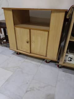 Trolley in good condition, it has after market four wheels with brakes