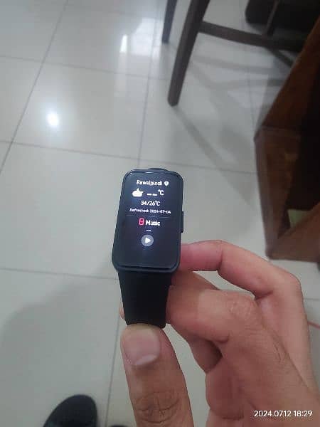 HUAWEI BAND 8 3