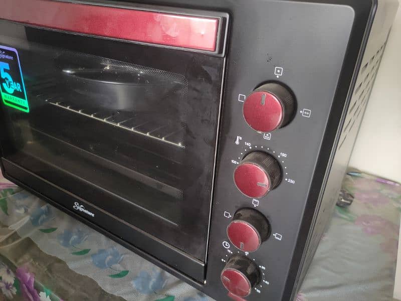 SIGNATURE ELECTRIC OVEN 6