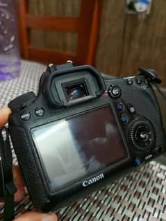 canon 6d body mint condition fixed price