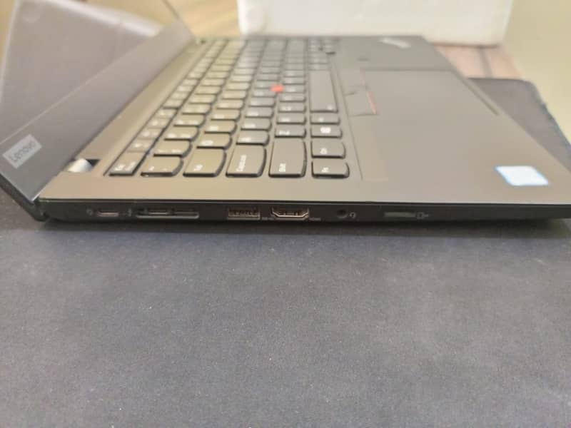 Lenovo ThinkPad T490 Core i5-8th Gen 8GB Ram 256GB SSD,Touch Sreen 6