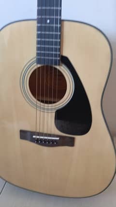 im selling my yamaha F310 guitar