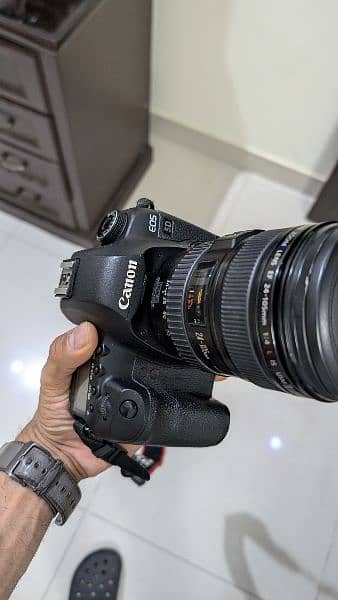 canon 5D mark 2 4