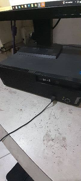 Core 2 Duo Desktop 4gb/500gb hard intel E8200 2