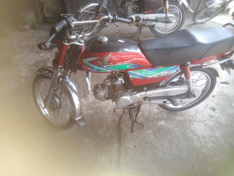 Honda cD 70cc 0