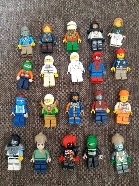 mini figures 1