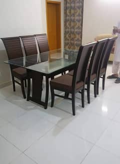 dining table / 6 seater dining table / wooden dining table with chairs