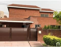 CANTT,1 KANAL 10 MARLA LUXURY HOUSE FORE RENT GULBERG AND MODEL TOWN LAHORE