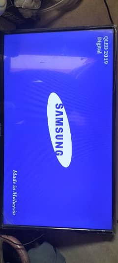 Samsung 32inch Smart LCD 4k resolution