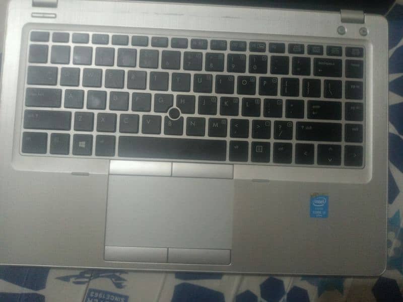 HP Elite book i5 v pro 8GB Ram 128 SSD 0