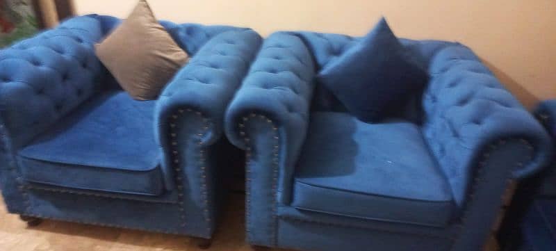 5 seater sofa set with tea trolly 6