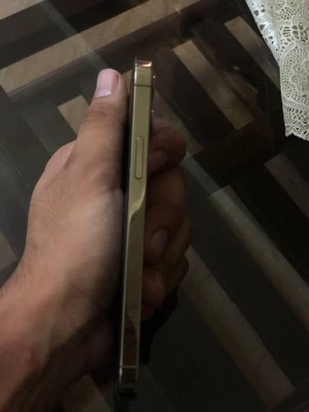 IPHONE 12 PRO/ 256GB/ PTA APPROVED + Original box 4