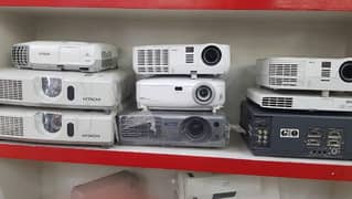 Multimedia Projectors available in good conditions