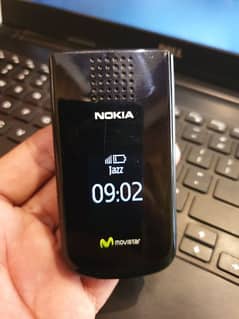 Nokia 2720 Flip old mobile
