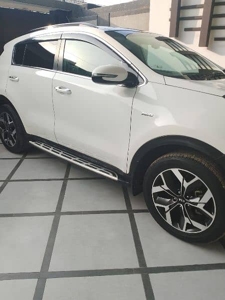 KIA Sportage 2021 Full option bumper to bumper orignal first owner 17