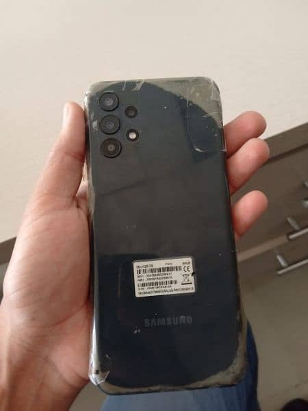 Samsung a13 4/64 with box only 1