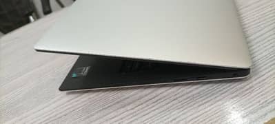 Dell XPS 9370