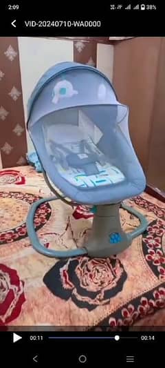 Mastela baby delux 1 auto Baby swing jhoola