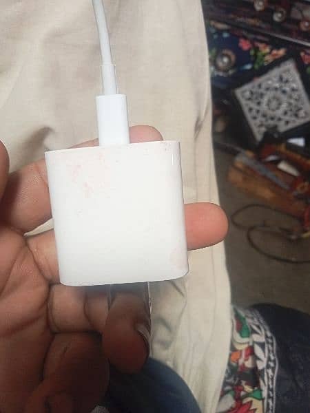 iphone 14pro charger 1