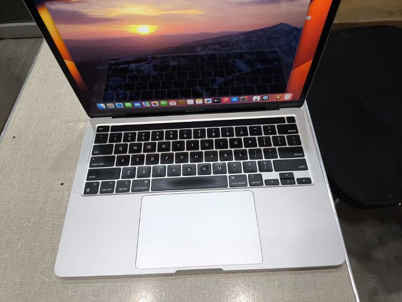 Apple MacBook Pro retina display M1 chip 16gb 256 or 512 1