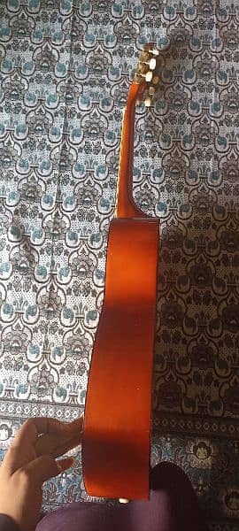 Guitar good condition 1