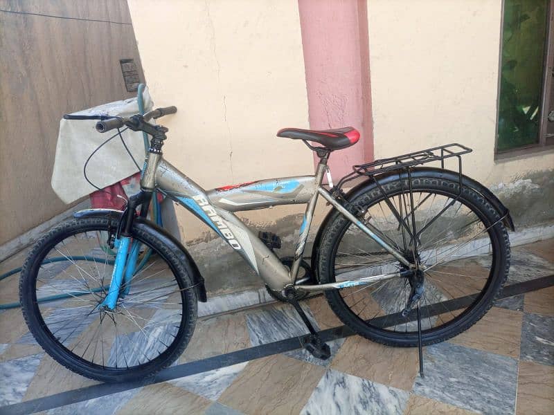 26 INCH CYCLE IMPOTED CYCLE IN VERY GOOD CONDITION RAMBO CYCLE 6