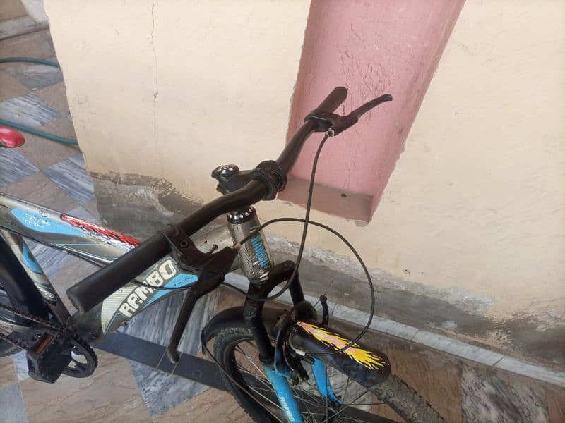 26 INCH CYCLE IMPOTED CYCLE IN VERY GOOD CONDITION RAMBO CYCLE 13