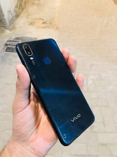 Vivo y11