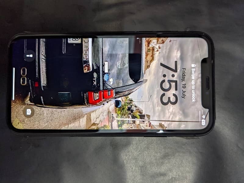 Iphone 11 64GB Non PTA 3