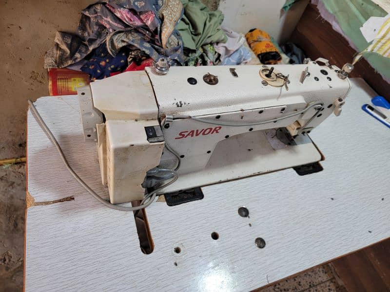 sewing machine 5