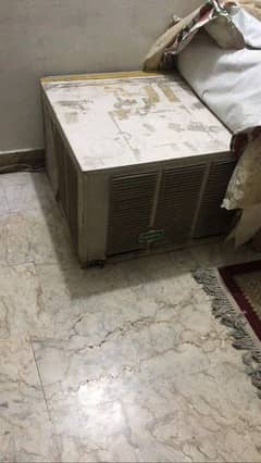 excellent condition chilled cooling original gas no repair never