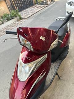 united 100cc Scooty