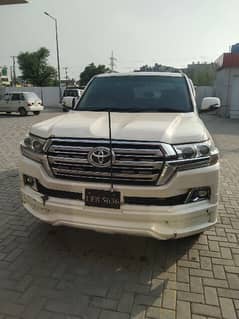 Toyota Land Cruiser 2011