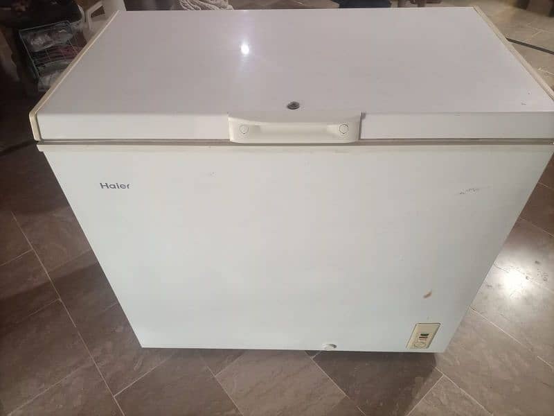 Hair deep freezer in good condition 1