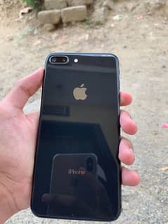 iphone 8+ 64gb battry servic 74%