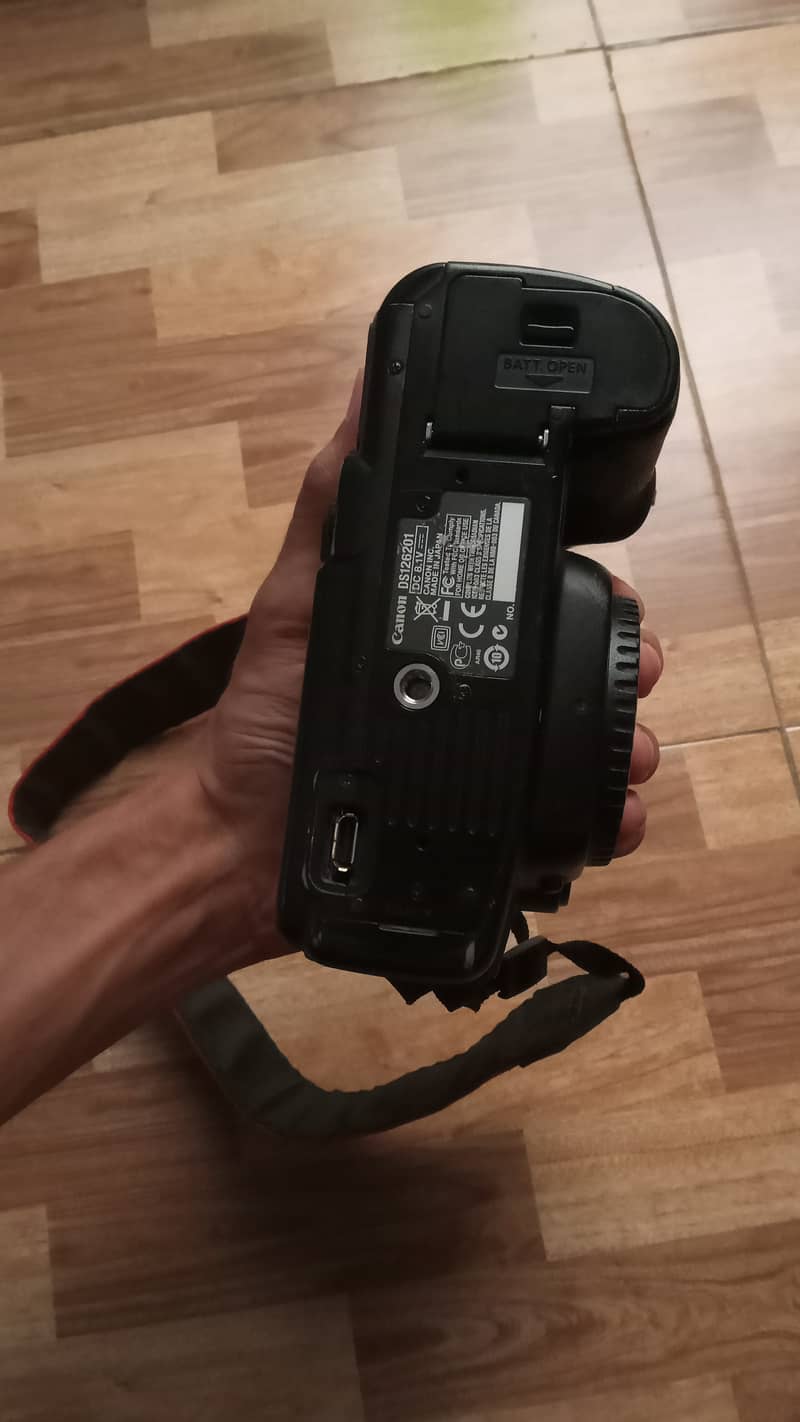 Canon 5d marK II ONLY BODY 5