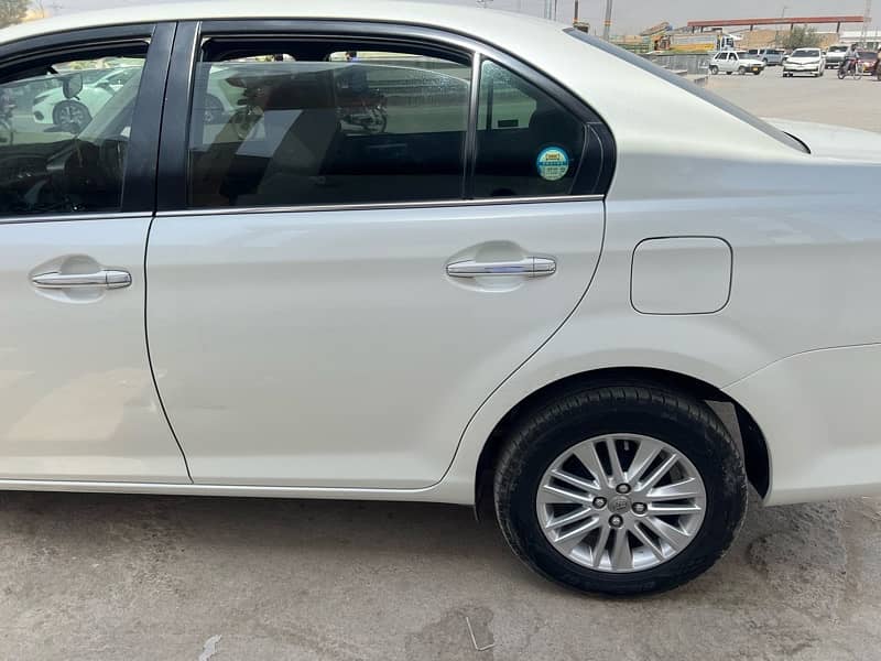 Toyota Corolla Axio G  2015/2019. pearl white . b2b. 4 grade . 10