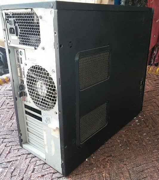 Intel Xeon E3-1225-V3 Gaming PC (4th Generation) 3