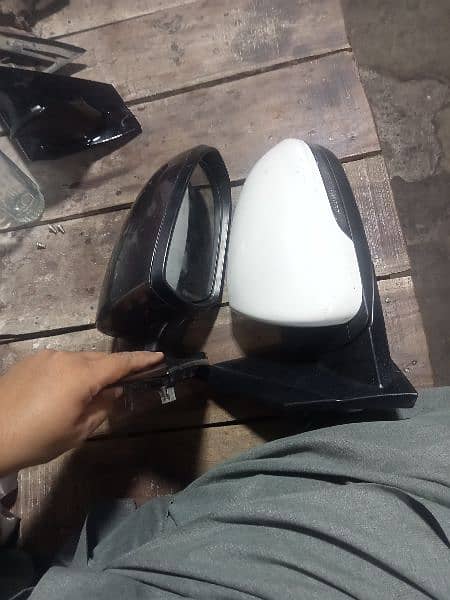 Hyundai Tucson Side mirrors available 2024 5